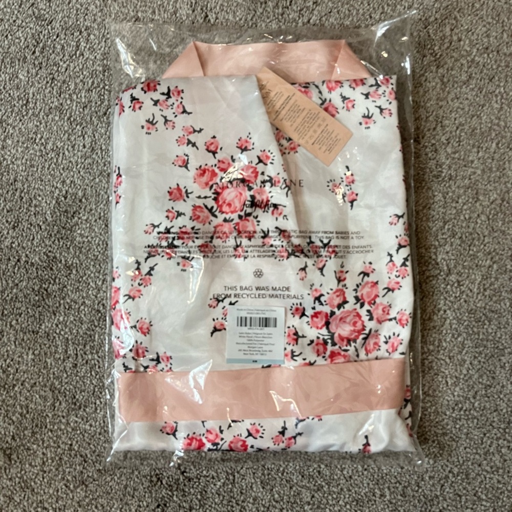 Morgan Lane Floral Robe - Picture 2 of 4